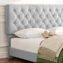 White King Linen Upholstered Storage Platform Bed Frame With Headboard 10 White King Linen Upholstered Storage Platform Bed Frame With Headboard -Jearey white jearey platform beds e11xxy 2 ny 1f 1000